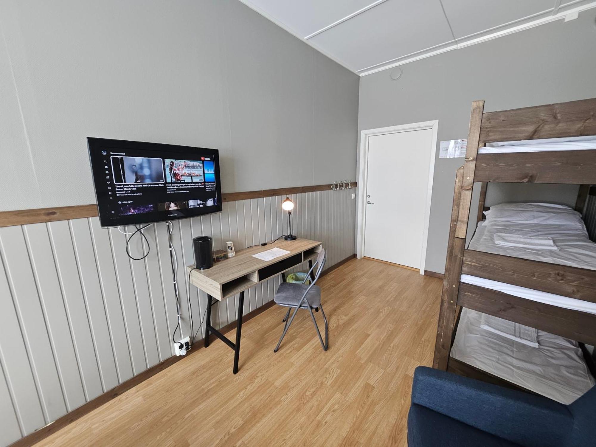 Lofotr Overnatting Bostad Exterior photo