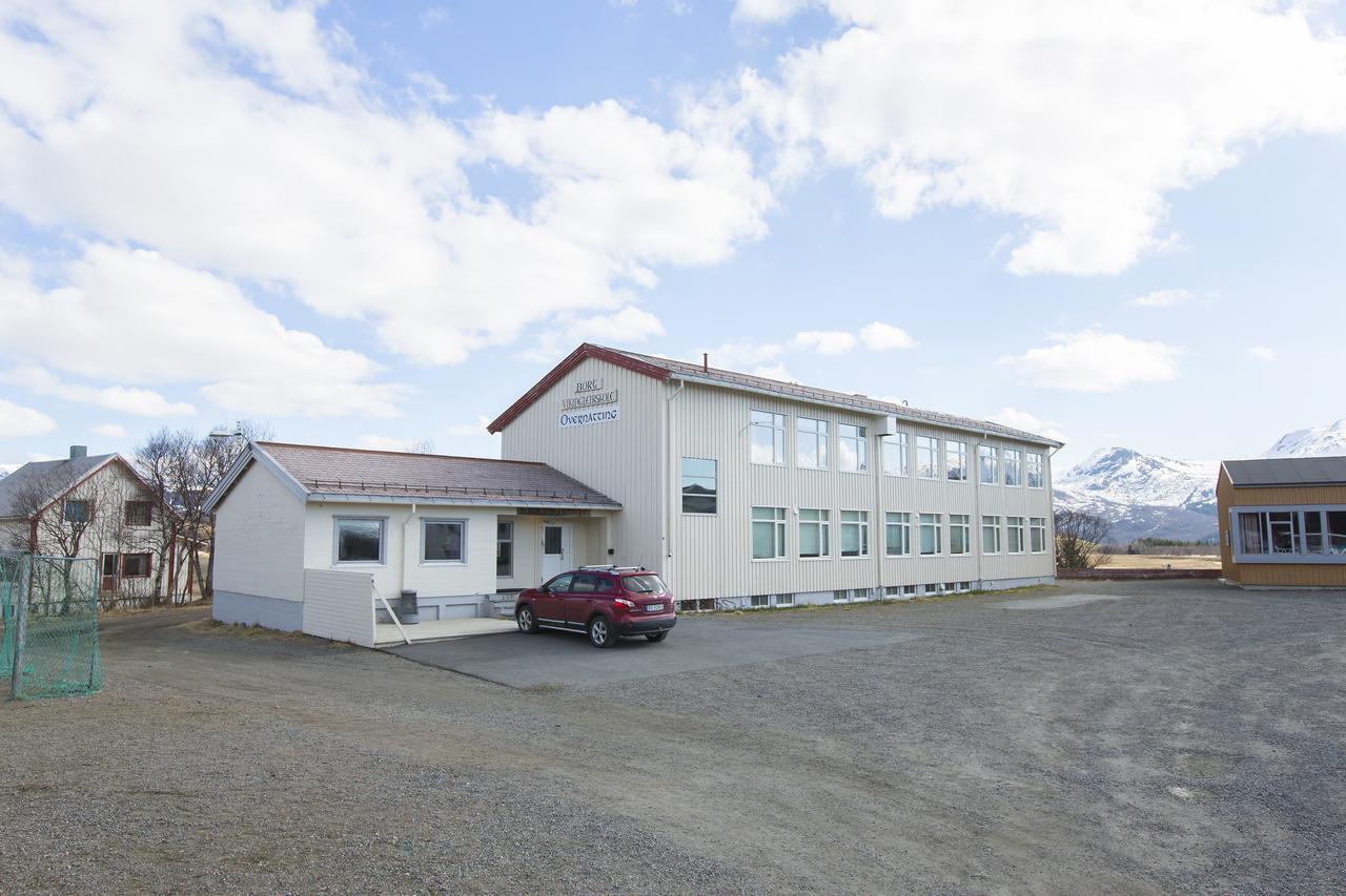 Lofotr Overnatting Bostad Exterior photo